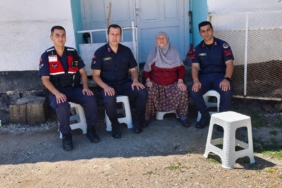 bozuyuk-haber-1043273-bozuyuk-jandarma-sehit-ailesini-unutmadi-0.jpg