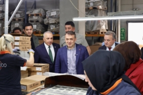 bozuyuk-haber-1098231-vali-sozer-bozuyuk-secco-seramik-fabrikasinda-incelemelerde-bulundu-0.jpg