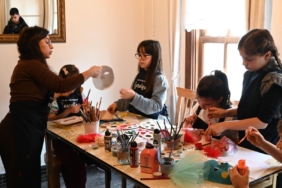 bozuyuk-haber-1101779-minikler-maske-tasarimiyla-bulustu-0.jpg