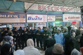 bozuyuk-haber-143972-bilecik-te-umreciler-dualarla-ugurlandi-0.jpg