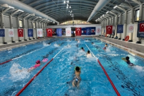 bozuyuk-haber-317494-yuzme-antrenmanlari-tum-hiziyla-suruyor-0.jpg