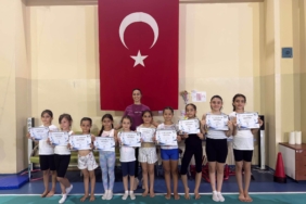 bozuyuk-haber-377255-30-agustos-zafer-bayrami-jimnastik-turnuvasi-tamamlandi-0.jpg