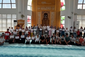 bozuyuk-haber-38810110-kuveyt-camii-yaz-kur-an-kursunda-kapanis-0.jpg