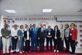 bozuyuk-haber-4464110-bseu-de-3-finans-gunleri-konferansi-gerceklesti-0.jpg