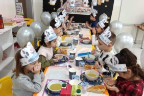 bozuyuk-haber-449861-minikler-iftar-sofrasinda-bulustu-0.jpg