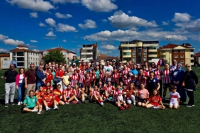 bozuyuk-haber-467244-bilecik-kolej-spor-sampiyonlugunu-ilan-etti-0.jpg