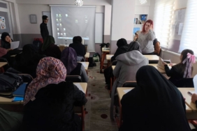 bozuyuk-haber-493139-kur-an-kurslarinda-bagimlilik-ve-siddetle-mucadele-semineri-0.jpg