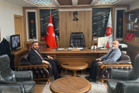 bozuyuk-haber-523261-il-muftu-yardimcisi-mustafa-solhan-dan-muftu-kemal-arpaci-ya-ziyaret-0.jpg