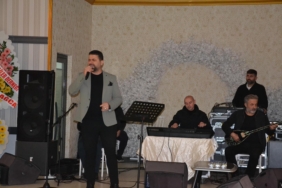bozuyuk-haber-5710176-vezirhan-da-gokmen-atmaca-konseri-gerceklesti-0.jpg