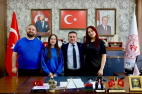 bozuyuk-haber-5951079-sampiyon-sporculardan-il-muduru-demir-e-ziyaret-0.jpg