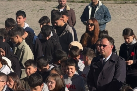 bozuyuk-haber-636278-bozuyuk-te-sehit-ogrenci-ve-ogretmenler-icin-anma-programi-0.jpg