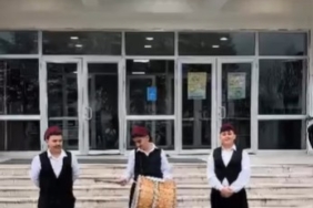 bozuyuk-haber-662662-bozuyuk-te-okulda-ramazan-davulu-caldi-0.jpg
