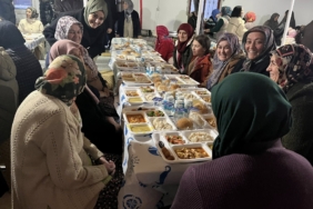 bozuyuk-haber-692846-golpazari-nda-dayanisma-dolu-iftar-programi-0.jpg