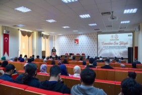 bozuyuk-haber-6951029-bseu-de-osmanli-nin-son-donemi-konusuldu-0.jpg