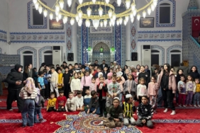 bozuyuk-haber-7181046-bozuyuk-te-cocuklarin-camii-sevinci-0.jpg