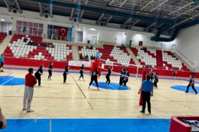 bozuyuk-haber-724852-evinin-sultanlari-turnuvasinda-nefes-kesen-mucadele-0.jpg