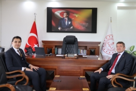 bozuyuk-haber-751278-kaymakam-kara-dan-mill-egitim-muduru-simsek-e-ziyaret-0.jpg