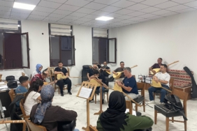 bozuyuk-haber-784487-ucretsiz-muzik-kurslari-yogun-ilgi-goruyor-0.jpg