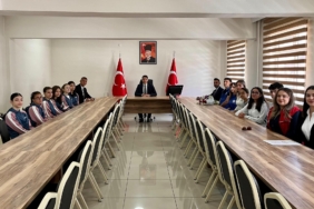 bozuyuk-haber-792919-genc-sporculardan-bozuyuk-kaymakamligina-ziyaret-0.jpg