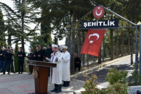 bozuyuk-haber-799857-bilecik-te-18-mart-torenleri-ve-canakkale-sehitleri-anildi-0.jpg