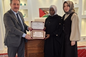 bozuyuk-haber-833456-bilecik-te-hafizlik-basarisi-taclandi-0.jpg