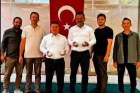 bozuyuk-haber-849368-bilecik-huzurevi-nde-bocce-heyecani-kazanan-dostluk-oldu-0.jpg