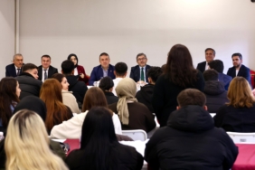 bozuyuk-haber-863772-vali-sozer-ogrencilerle-bulustu-0.jpg