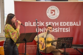 bozuyuk-haber-874614-bseu-ogrencilerinden-muzik-ziyafeti-0.jpg