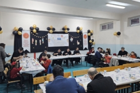 bozuyuk-haber-913155-bozuyuk-te-ogrenciler-iftar-programinda-bir-araya-geldi-0.jpg