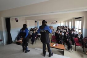 bozuyuk-haber-9310241-bozuyuk-te-ogrencilere-zorbalikla-mucadele-egitimi-0.jpg