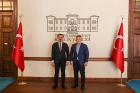 bozuyuk-haber-9331065-vali-sozer-den-kaymakam-titiz-e-hayirli-olsun-ziyareti-0.jpg