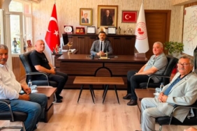 bozuyuk-haber-9371079-muhtarlardan-kaymakam-titiz-e-hayirli-olsun-ziyareti-0.jpg