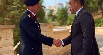 bozuyuk-haber-944228-vali-sozer-den-jandarma-egitim-komutani-ilbey-e-ziyaret-0.jpg