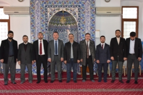 bozuyuk-haber-9727910-kur-an-i-kerim-i-guzel-okuma-ve-hafizlik-yarismasi-duzenlendi-0.jpg